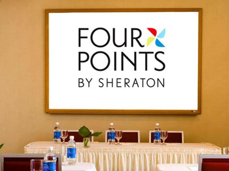Four Points By Sheraton Fargo Medical Center Exterior photo